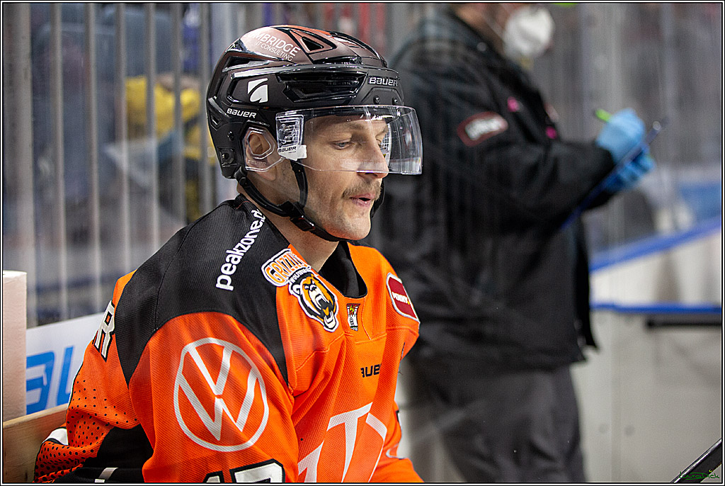 PENNY DEL; Koelner Haie- Fishtown Pinguins Bremerhaven; Koeln, 25.11.2021